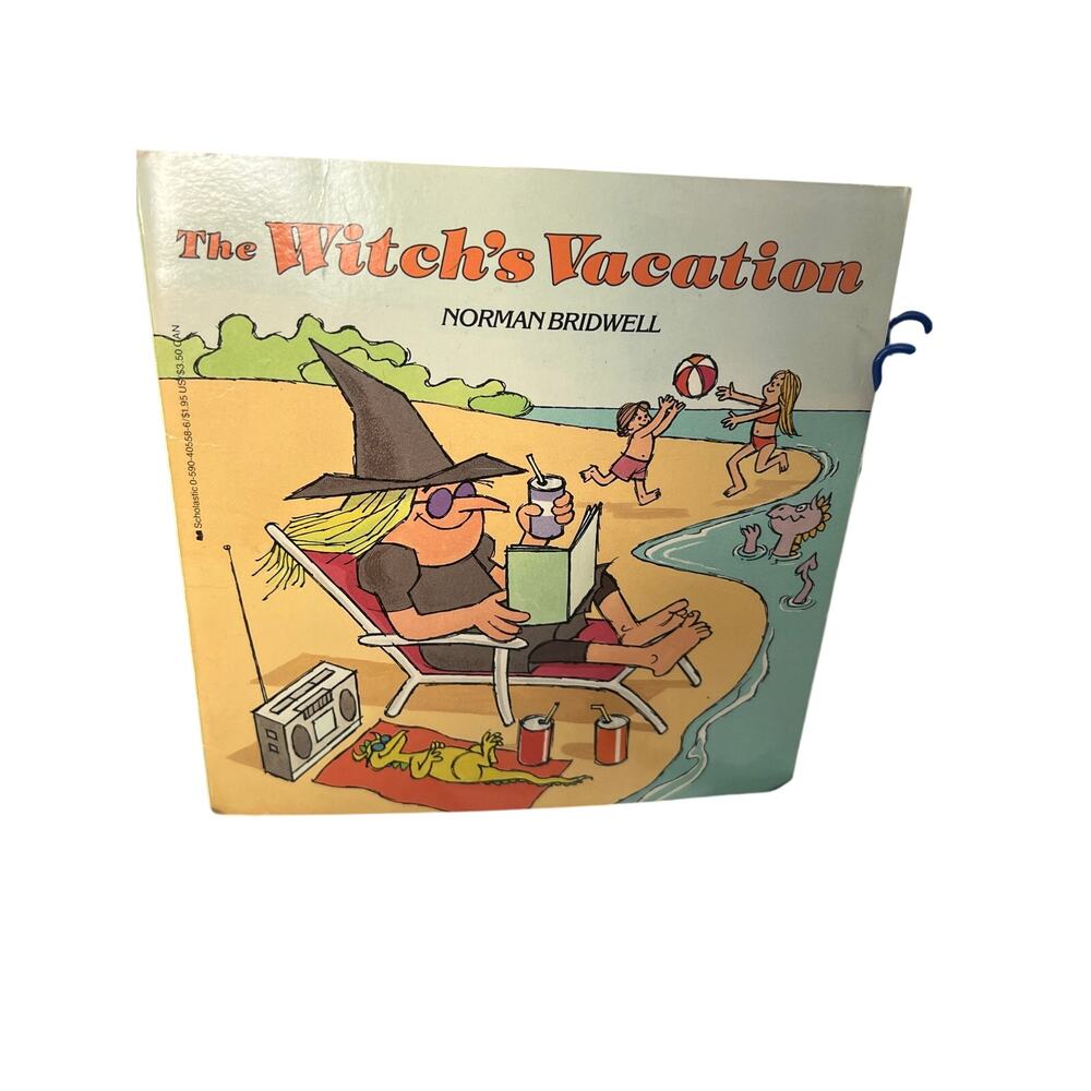 Vintage 1973 The Witch's Vacation by Norman Bridwell, Scholastic Paperback Book